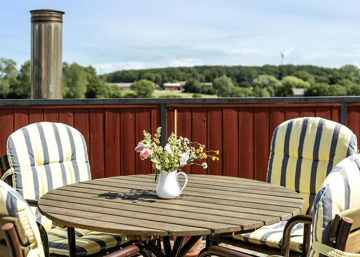 Soul In A 100-year-old On Langeland Semesterbostad Tranekær